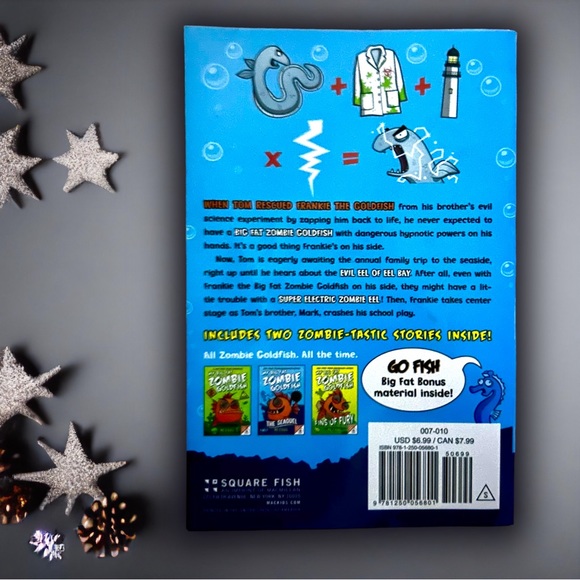 Book - My Big Fat Zombie Goldfish - Best Selling Author - Teen reading - Picture 2 of 6
